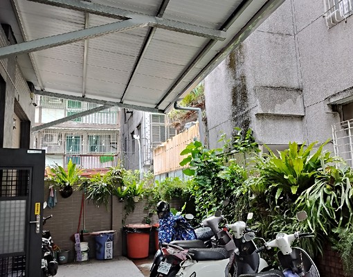 高雄漢神百貨亞洲新灣區新屋出租 - Image 11