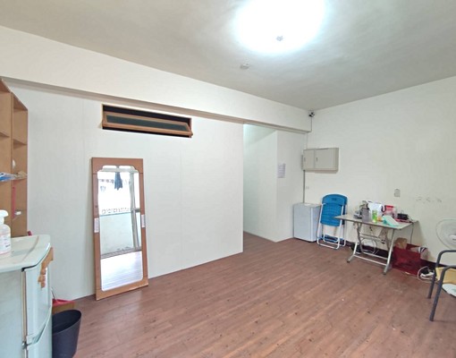 中山國中約5分含網路第四台水費瓦斯限女性 - Image 7