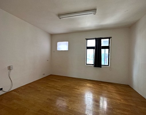 華廈價租透天、公園旁可停車、適合辦公室美容美甲 - 591租屋網 - Image 3