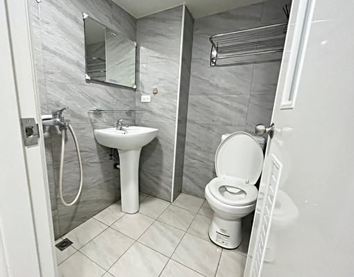 中清水湳捷運.逢甲中國醫.陽台電梯美套房 - Image 4