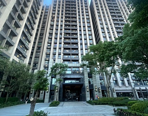 D社宅遠雄龍崗精美3+1房 - Image 1