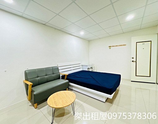傑出租屋/近工業區,低樓層,陽台獨洗 - Image 3