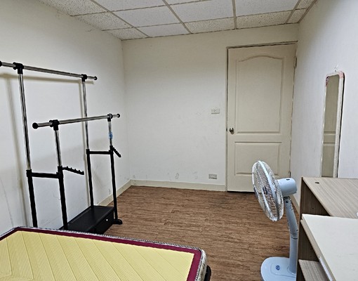 明科大租金含水電瓦斯 - Image 1