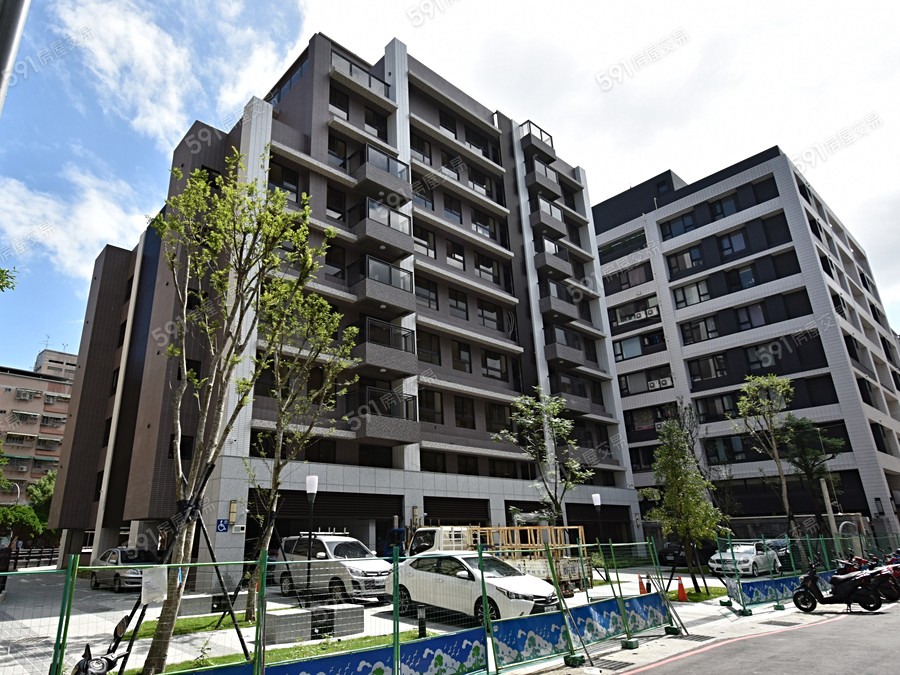 紘盛逸居實景圖