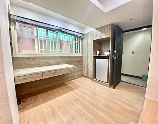 逢甲學區全新整理大套房獨洗獨曬 - Image 2