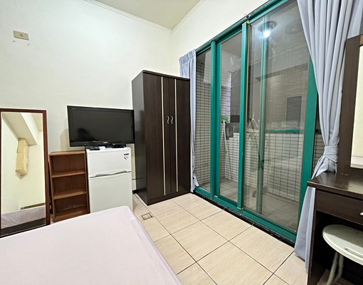 免仲介費-電梯獨洗曬浴缸✅台水電✅可租補 - Image 2