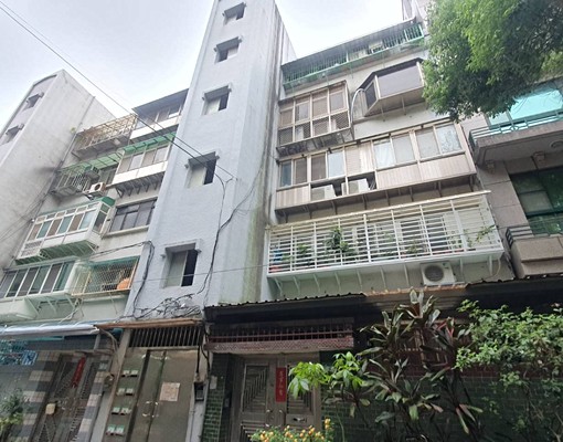 台大龍門優質分租套房獨洗有陽台--住商楊東海 - Image 13