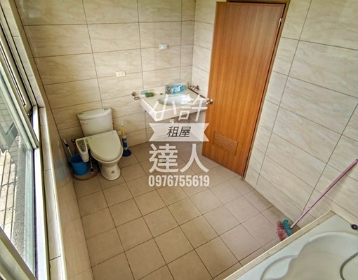 小許🏀百坪電梯別墅✨B1-5F全配出租 - Image 9