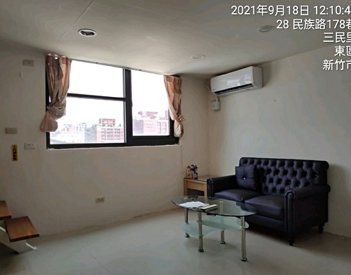 套房出租，樓中樓國賓飯店旁(謝絕煙寵與仲介) - Image 2