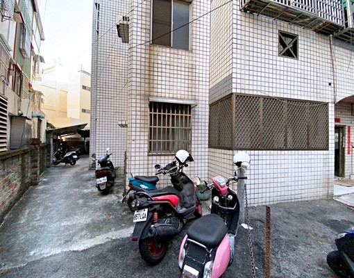 烏日學田便行巷純1樓住宅可租補 - Image 3