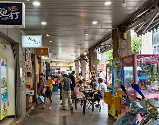 基隆信義市場外有誠意租金隨意便宜可面談可面談 - Image 1