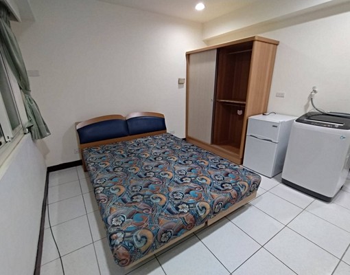 全新裝潢/限女性/含管網路.第四台/禁菸 - Image 2