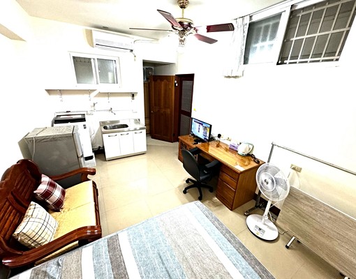 節能舒適無菸高鐵捷運百貨重愛商圈透天套房 - Image 12