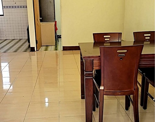 可短租1至3個月*員工宿舍*三大房*可住6-7人 - Image 1