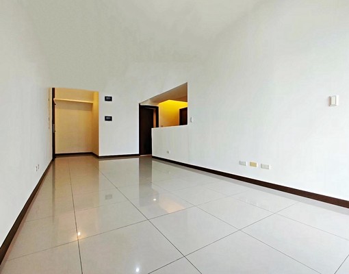 遠雄之星一期正兩房附大車位屋況極佳樓層景觀視野極好 - Image 4