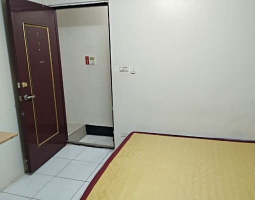 近聖約翰大學電梯分租套房 - Image 10