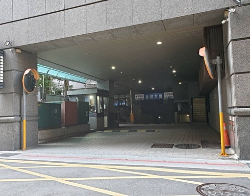 捷運西門站/走路5分鐘/立體塔式車位 - Image 4