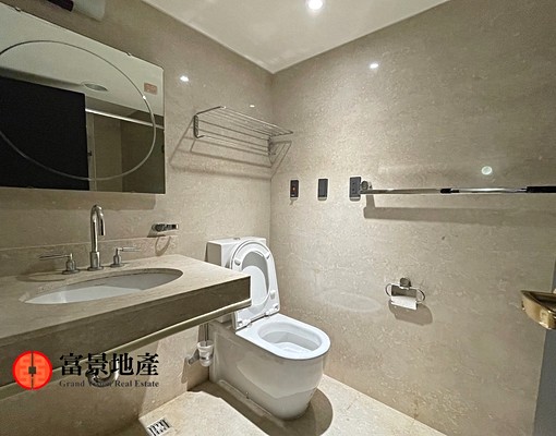 HOT●一層一戶●敦南遠企●樓中樓大露台 - Image 14
