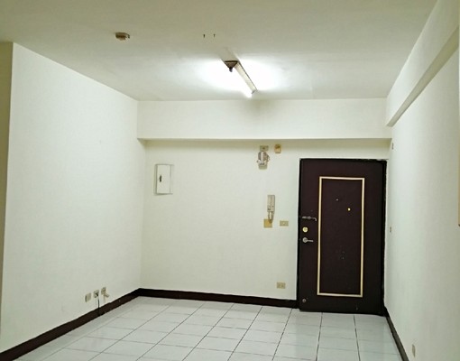 免仲費秒殺近74號太平國小3房2廳視野採光好 - Image 1