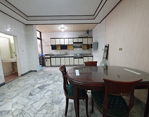 北區(可租補)家庭最愛五房車庫透天*近延平市場* - Image 11