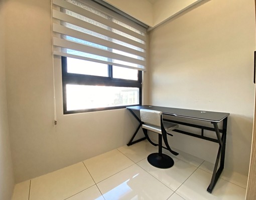 搶手貨)金雅重劃區❗️超新屋齡三房車 - Image 4