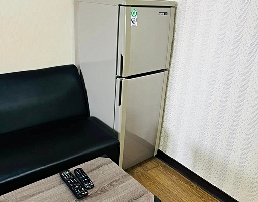 可租補大灣近崑科大簡約兩房一廳一衛0廚房0陽台 - Image 2