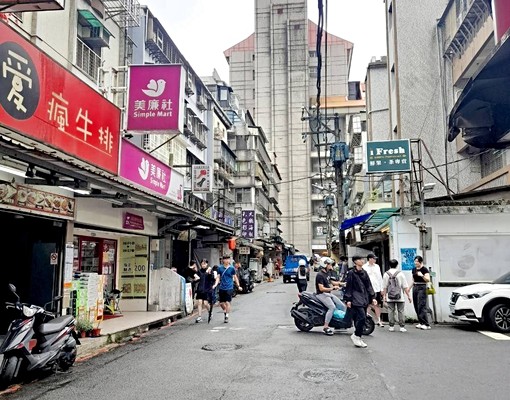 文化大學美食街/水電帳單含網/可租補 - Image 10