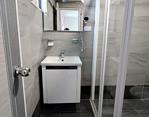 溫馨套房、生活機能佳、獨立陽台~限女 - Image 2