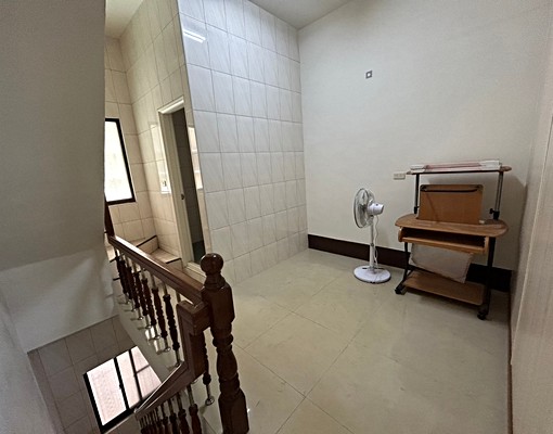 透天整棟出租_屋況佳_近衛武營_可租補 - 591租屋網 - Image 6