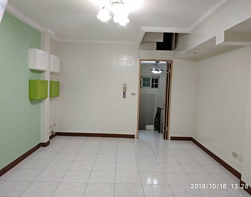 可租補安靜邊間透天門口可停車便利近永安/景平捷館運 - Image 9