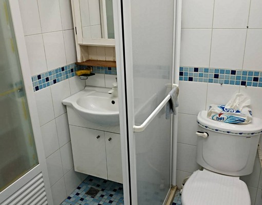 可租補安靜邊間透天門口可停車便利近永安/景平捷館運 - Image 6