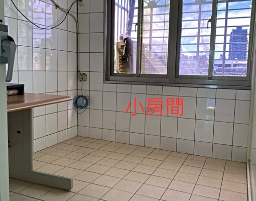 延三靜巷公寓,採光良好,重新裝潢家具可談 - Image 8