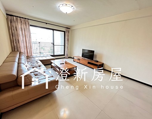 高鐵特區。大坪數三房平車。可寵 - Image 3