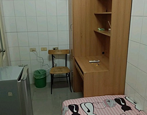 鼎山家樂福套房，輕軌站，極短租與公司報稅 - Image 7