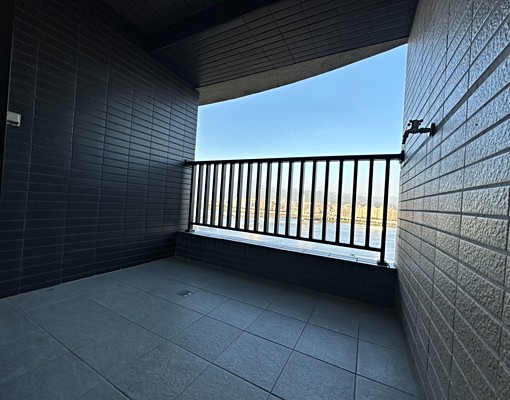 正面河景三房含管理費及平面車位 - Image 10