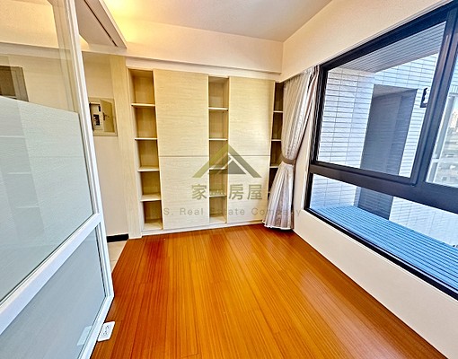 西區勤美草悟道*高樓層稀有兩房*含平車位 - Image 12