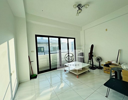 善化區南科家庭最愛/車庫透天大四房 - Image 10