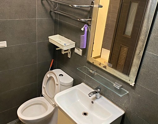 新店區公所捷運站旁全新裝潢精品3房 - Image 16