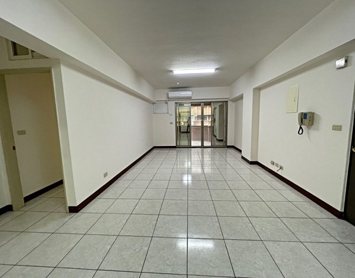 🏡明亮華廈出租|新北市貴興路|生活機能佳・格局方正 - Image 7