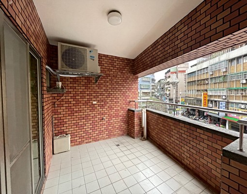 🏡明亮華廈出租|新北市貴興路|生活機能佳・格局方正 - Image 8