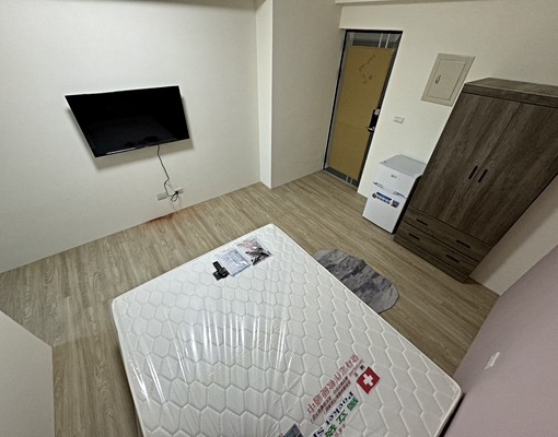 電梯套房/獨立陽台洗衣機/集中垃圾/機位 - 591租屋網 - Image 4