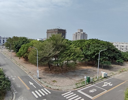 虎尾高鐵特區/臨路透天/步行5分鐘到車站 - Image 1