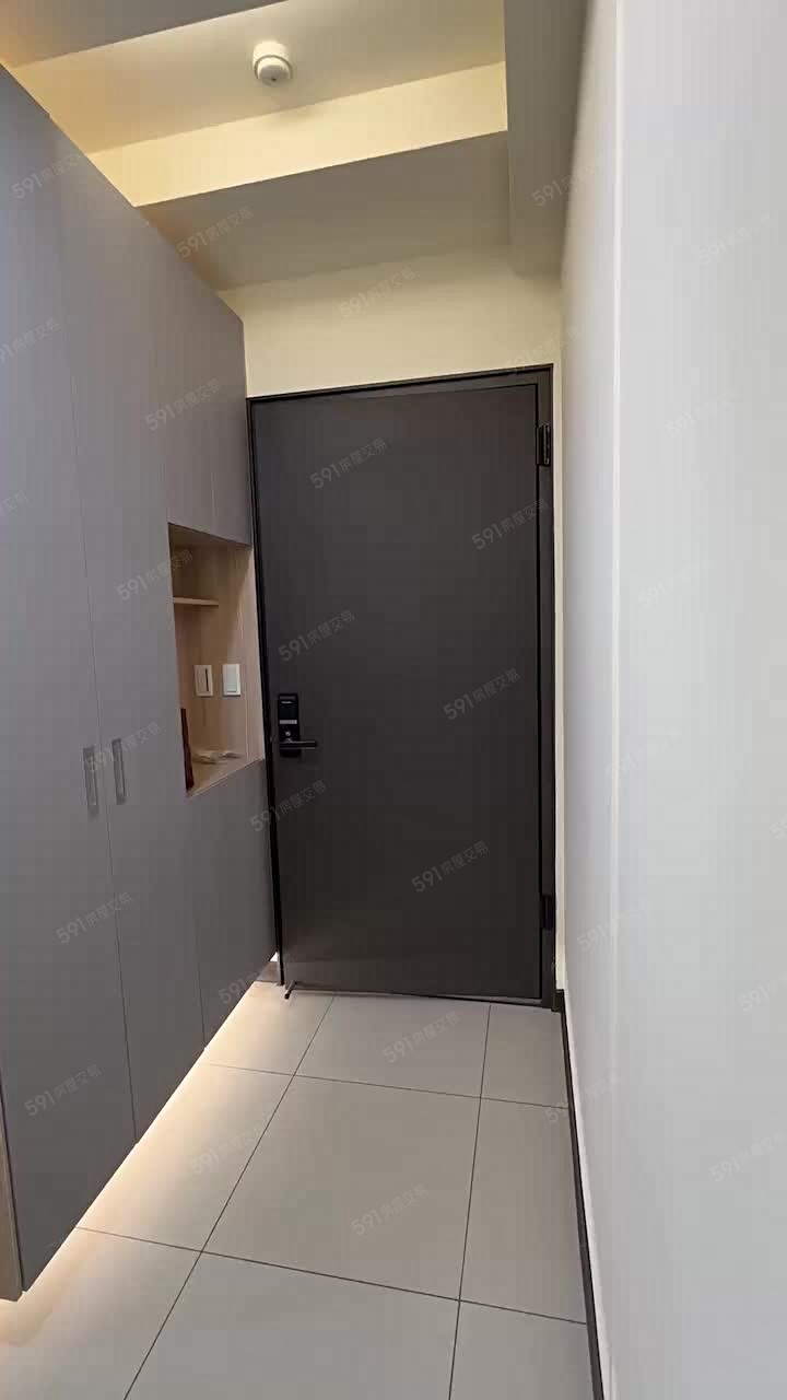 *南屯潤隆三房含管含B1平車位 - Image 1