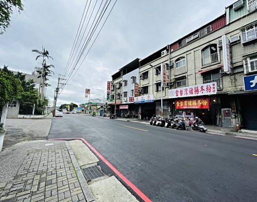 成泰路一段套房附傢俱電 - Image 6