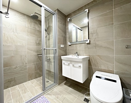 🍎A18高鐵{全新全配}三房含車管🍎 - Image 8