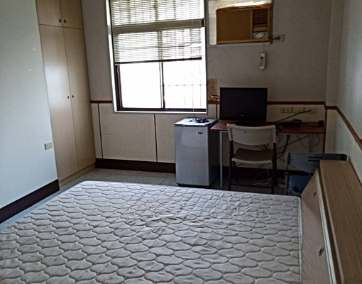 優質套房一分鐘到成大醫院 - Image 2