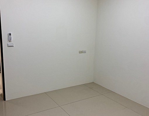 兩房一廳兩衛浴大陽台市中心傢俱自備市中心 - Image 12