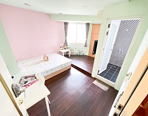 勤美術館♥向上市場♥可貓獨洗♥通風採光 - Image 1