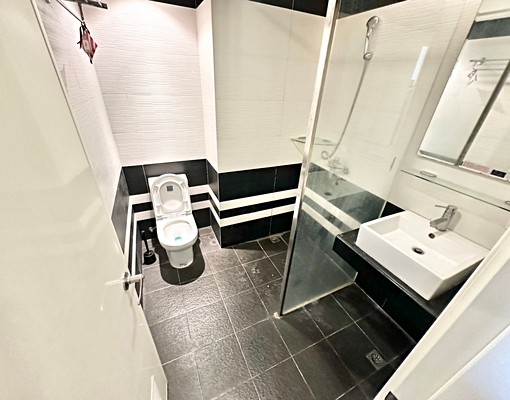 中國醫絕美✨租屋補助✨獨洗加價✨乾溼分離✨採光陽台 - Image 5