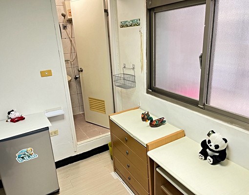 大對外窗.江翠捷運步行3分網路套房 - Image 4